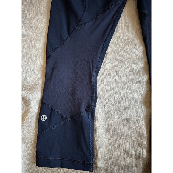 Lululemon Pace Rival Crop (22") Navy Mesh Size 6 - Picture 3 of 8